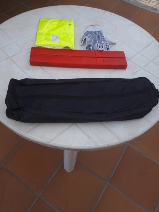 Kit de Emergencia: Triángulos, Chaleco y Guantes