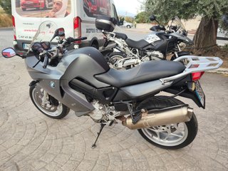 BMW F 800 ST Moto Deportiva Turismo Gris