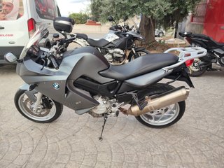 BMW F 800 ST Moto Deportiva Turismo Gris