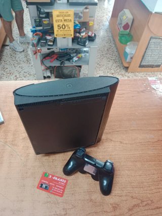 CONSOLA SONY PS3 S SLIM 12GB CON MANDO Y CABLES