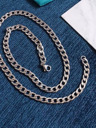 Cadena de plata para hombre