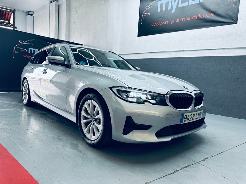 BMW Serie 3 2021, foto 2