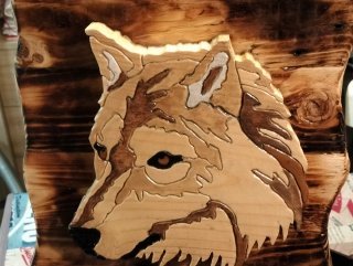 Cuadro Artesanal de Cabeza de Lobo en Madera