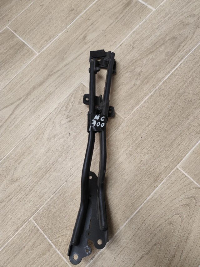 Soporte Baúl Honda NC700