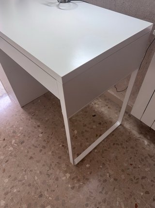 Mesa Escritorio Mikie con Silla