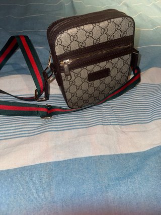 Bolso de hombro Gucci