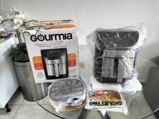 Freidora de aire Gourmia 6.7L