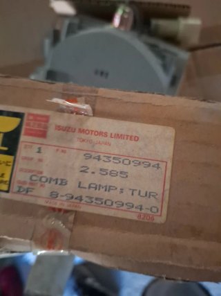 ISUZU MIDI piloto derecho