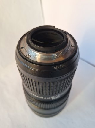 Objetivo Nikon AF-S 24-70mm f/2.8G ED, no ofertas