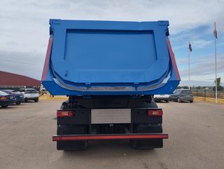 Volvo FM 400-CAMIONES BASULANTES