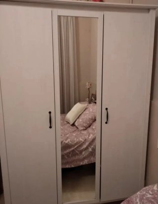 Armario Blanco Ikea con Espejo