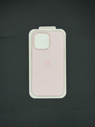 Funda iPhone 13 Pro Silicona Nueva 8