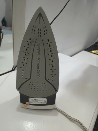 Plancha taurus vapor titanium 2600