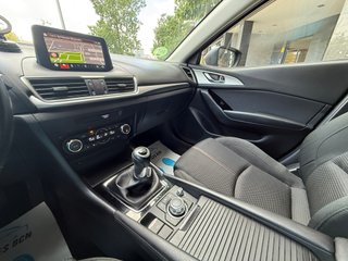 Mazda 3 2017