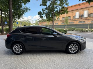Mazda 3 2017