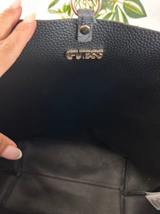 Bolso Guess Negro