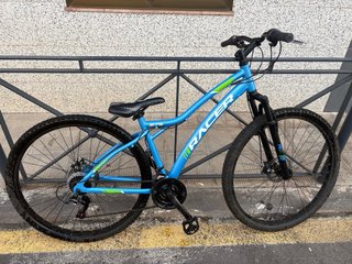 Bicicleta Azul RACER (negociable)