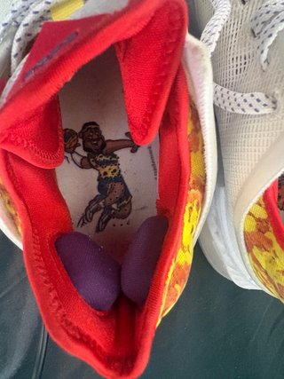 Nike LeBron 19 Low Magic Fruity Pebbles