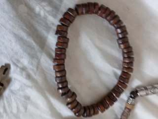 Conjunto de pulseras y anillo