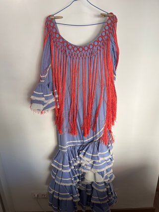 Traje de Flamenca Azul y Rojo