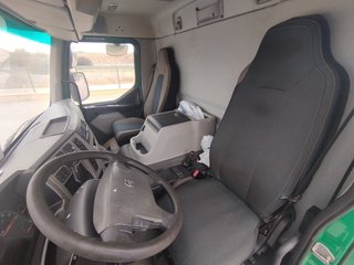 Volvo FE 320-CAMIONES BASULANTES