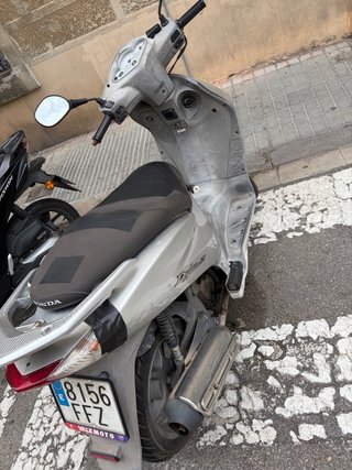 Honda Dylan 125