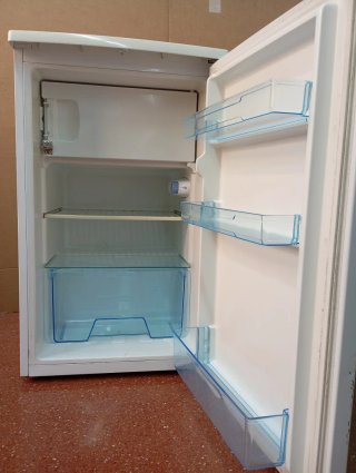 Frigorífico bajo encimera Svan