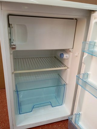 Frigorífico bajo encimera Svan