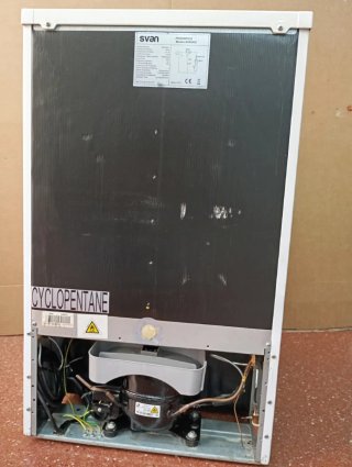 Frigorífico bajo encimera Svan