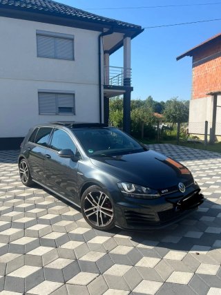 Volkswagen Golf 2014