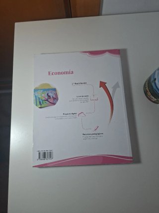 Economía 1.o Bachillerato