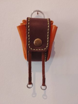 Monedero de cuero Artesanal hecho a mano