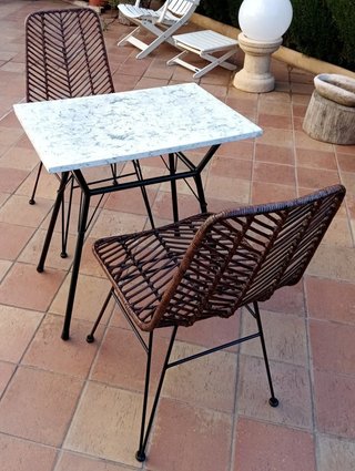 Conjunto mesa y sillas ratán de jardín de 1930