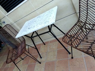 Conjunto mesa y sillas ratán de jardín de 1930