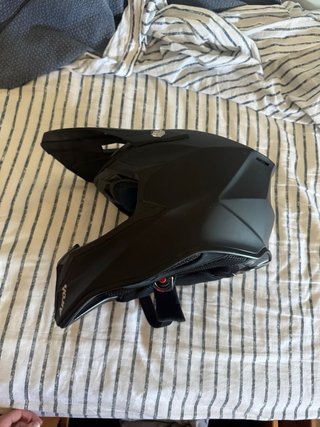 Casco Airoh Negro