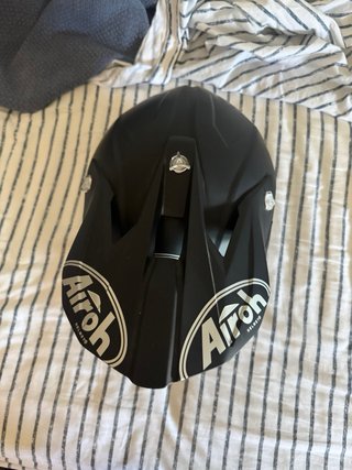 Casco Airoh Negro