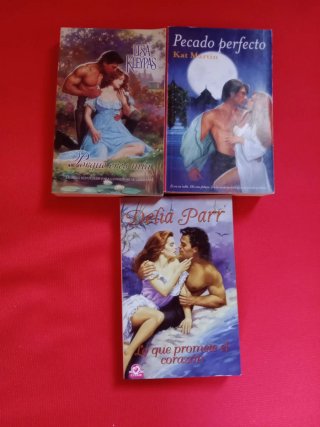 NOVELAS ROMÁNTICAS LOTE DE 3 LIBROS