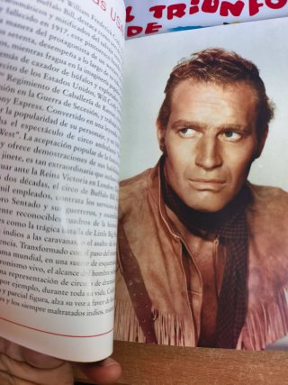 "El triunfo de Búfalo Bill" DVD + libreto color