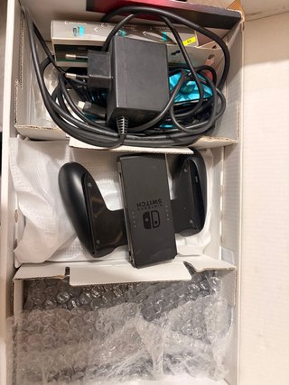 Nintendo Switch Negra Sin Uso