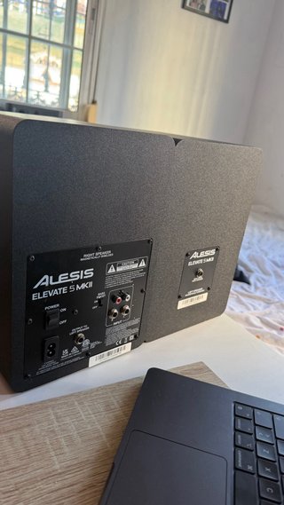 Altavoces Alesis Elevate 5 MKII