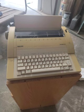 Máquina de Escribir Olympia Splendid MD 40