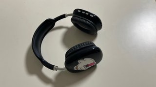 Cascos Inalámbricos Negros con Stickers