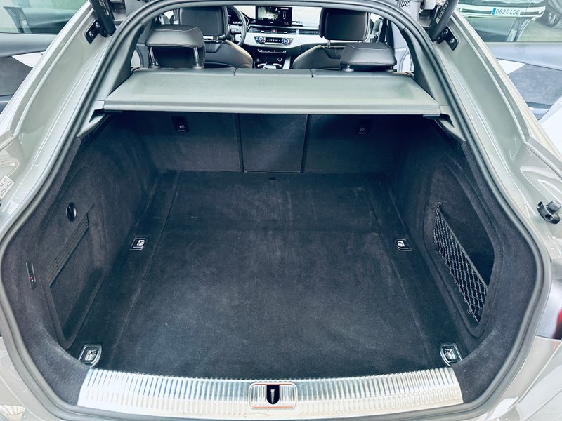 Audi S5 2021, foto 16