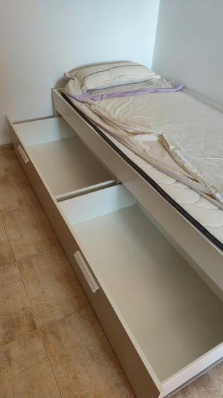Armario Grande, Canapé 100x200 y Silla