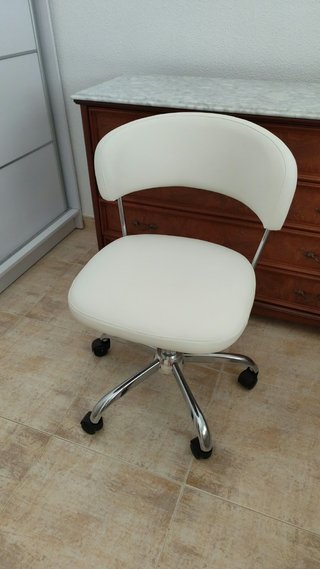 Armario Grande, Canapé 100x200 y Silla
