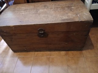 Baule antico in legno