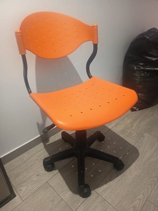 Silla de escritorio naranja