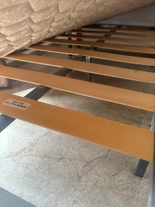 2 Camas 90x190 con Cabecero de Madera