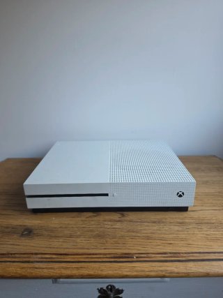 Xbox One S 1TB Blanca
