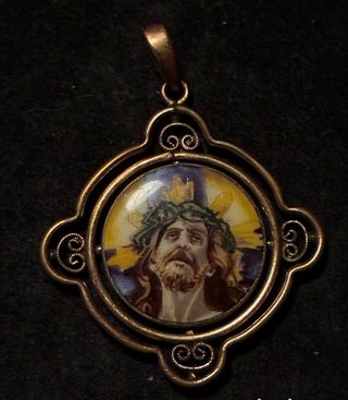 Medalla Antigua Esmalte Pintada a Mano